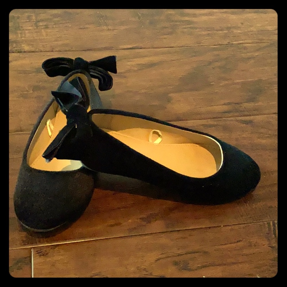 Girls shoes